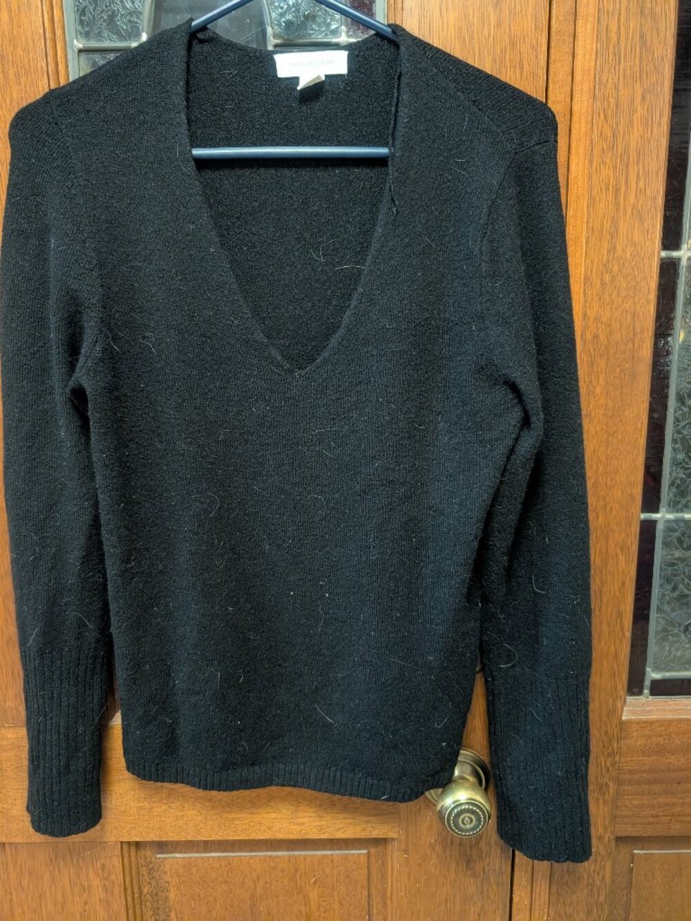 Womens black V-neck sweater, size XXSmall